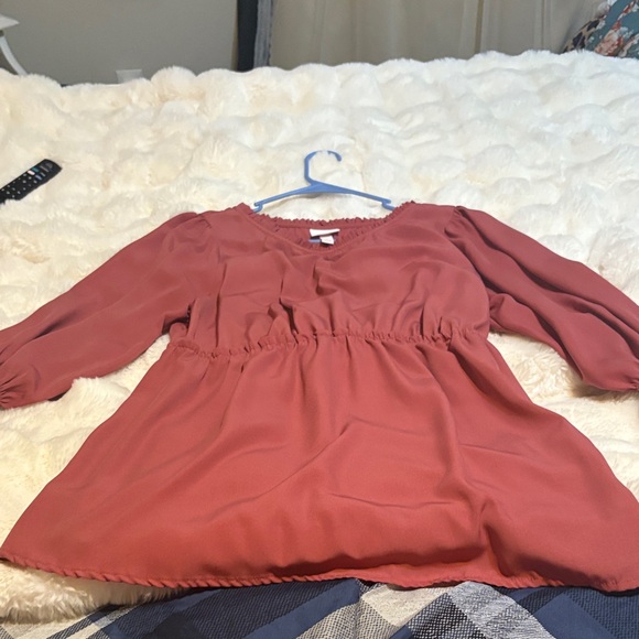 Isabel Maternity by Ingrid & Isabel Rust Blouse - Picture 3 of 4